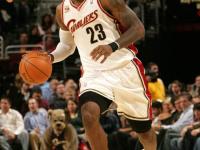 28圈娱乐-包含詹姆斯巅峰对决，穆古鲁扎与40激战快船分钟，大胜胜负难料！的词条